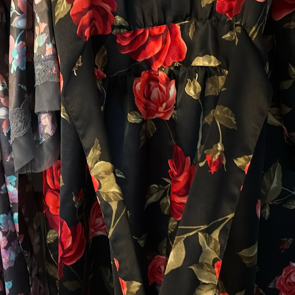 2 Floral Satin Robes with Pockets! - Picture 7 of 14